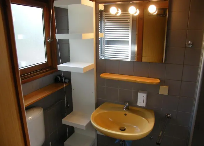 Neu! Kiefernhaeuschen *